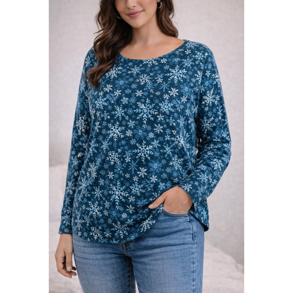 Talbots Plus 3X Blue Snowflake Print Long Sleeve Scoop Neck Cotton Blend Tee
